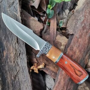 Offrir un couteau à un homme : la bonne idée cadeau pour un chasseur